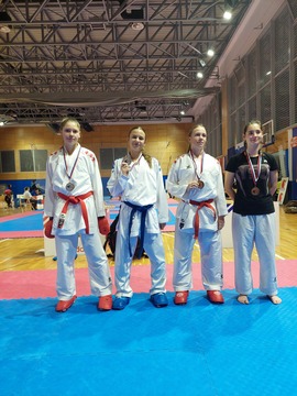 Lejla Lišinović 1. mesto v borbah med mladinkami do 53 kg